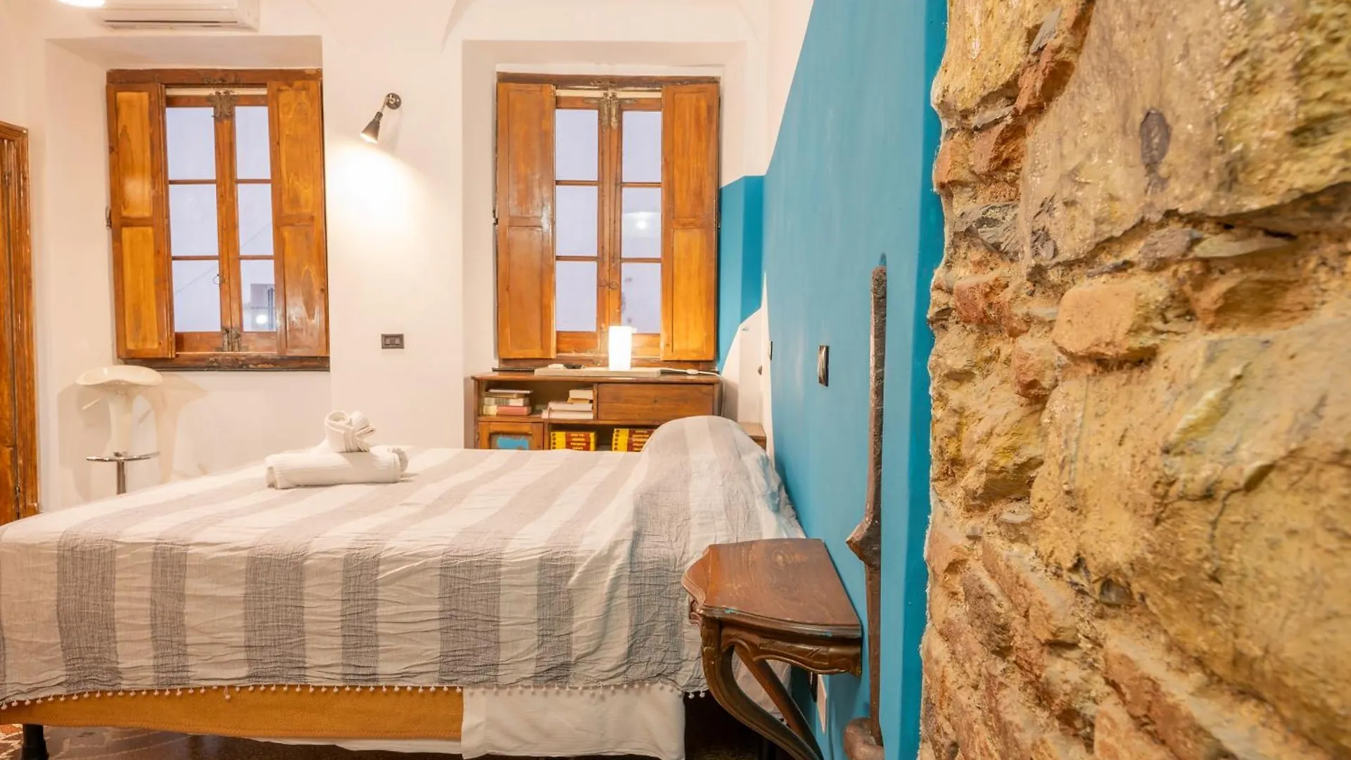 Ferienwohnung Lovingenoa Old Stone Italien