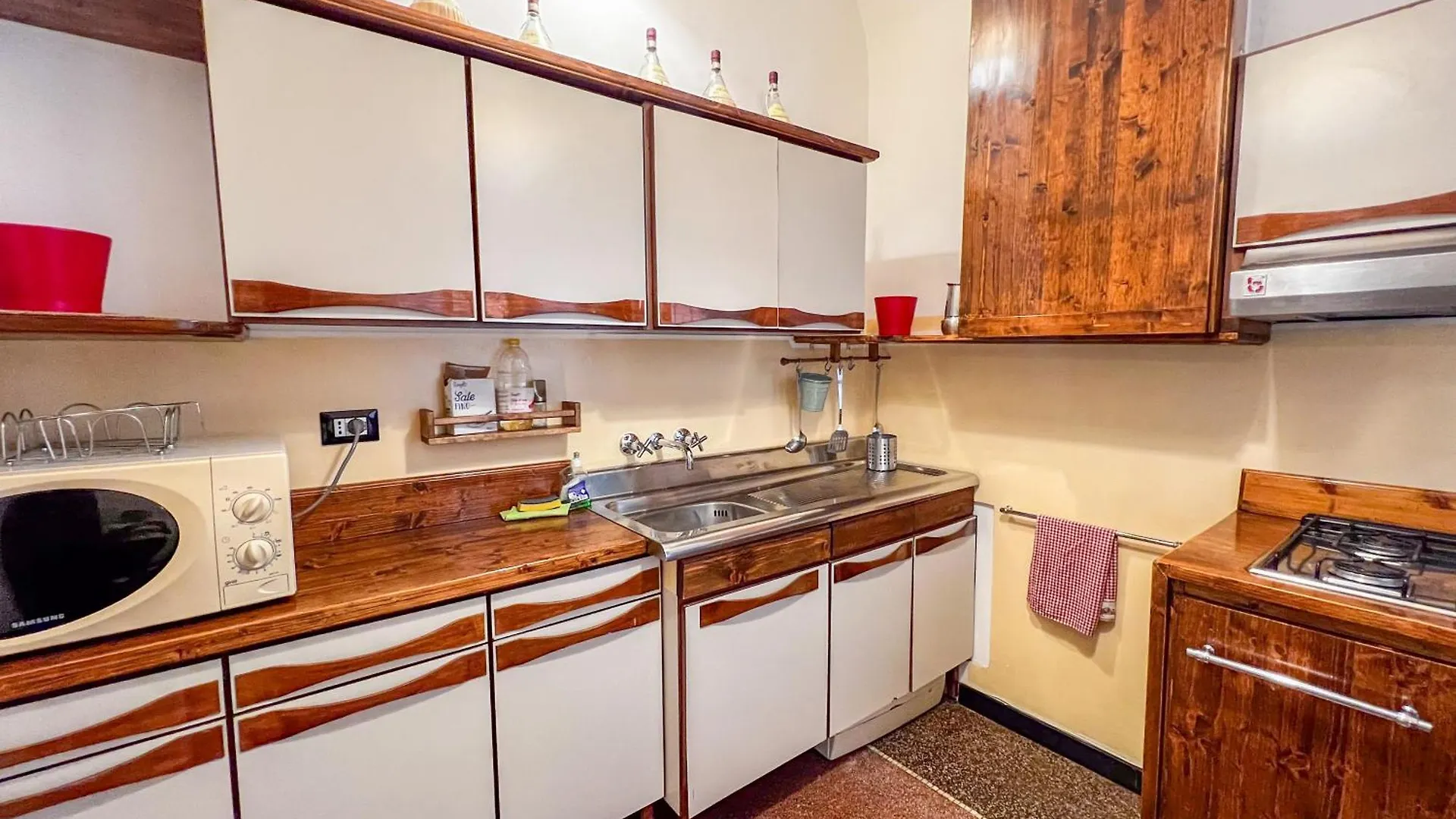 Ferienwohnung Lovingenoa Old Stone 0*, Genua Italien